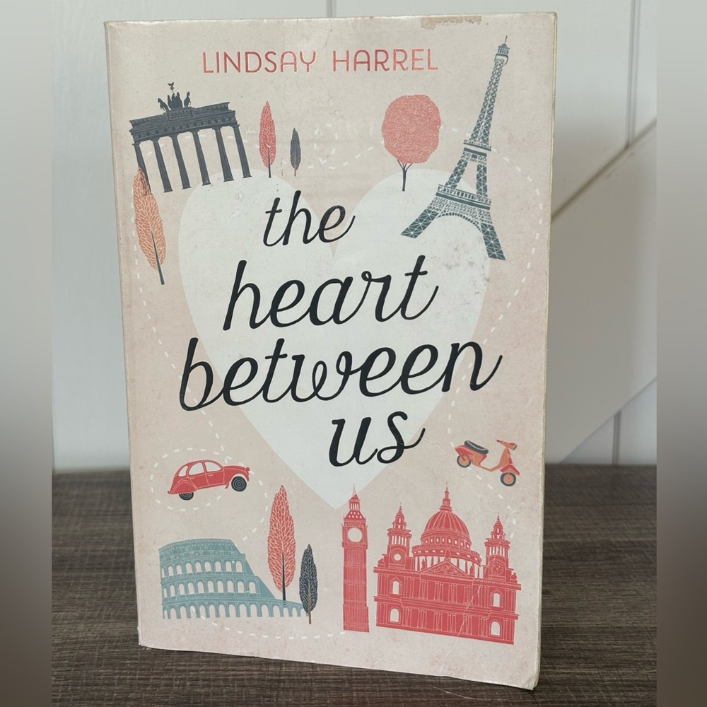 'The Heart Between Us book by Lindsay Harrel